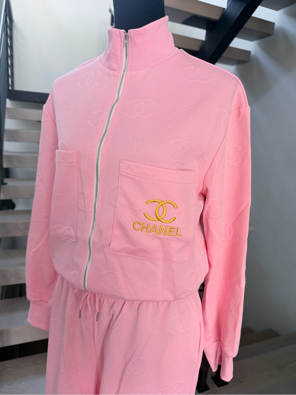 CHANEL Pink Two-Piece Matching Set Tracksuit Lounge Set size Large - Picture 2 of 15